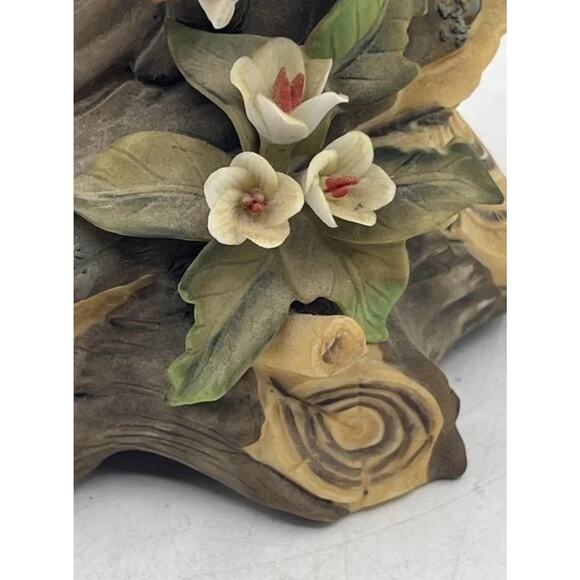 Vintage Cardinal Music Figurine – Wind-Up – 6" Tall – Charming Woodland Design - Picture 7 of 16